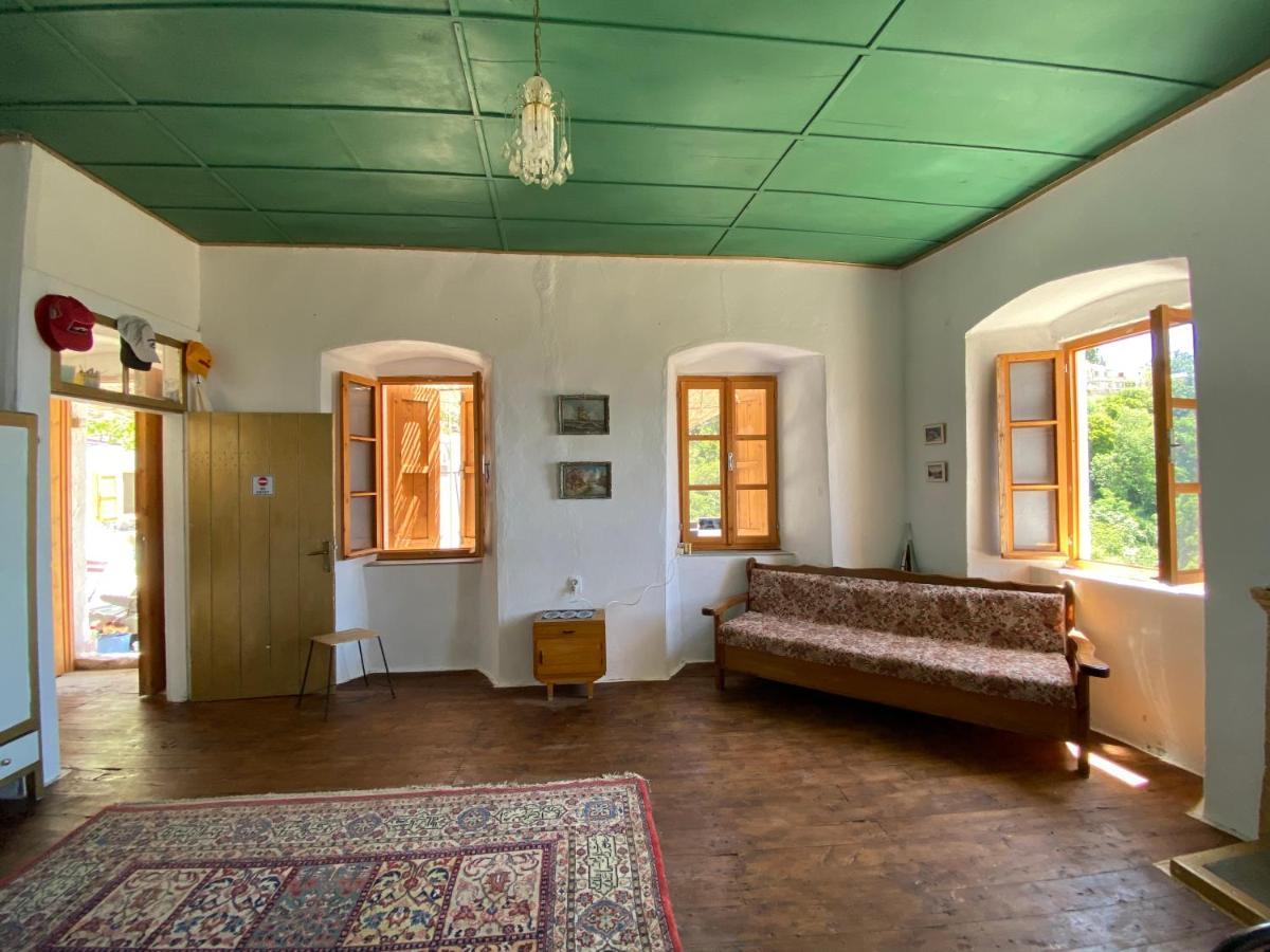 Shotgun Hostel & Guesthouse Vuno Ngoại thất bức ảnh